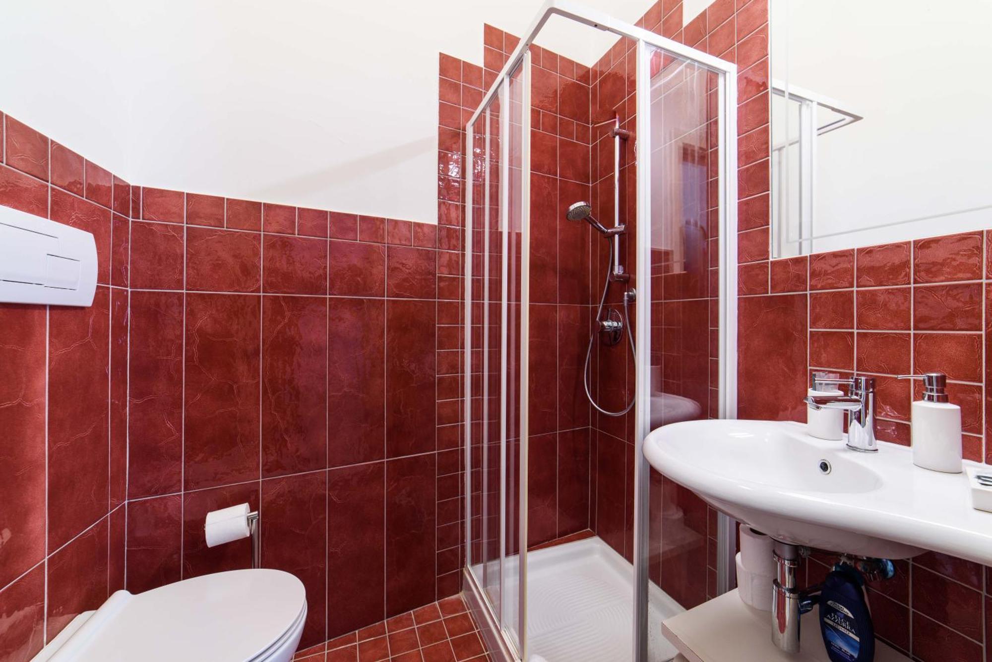 One&One Hotel Салерно Екстериор снимка