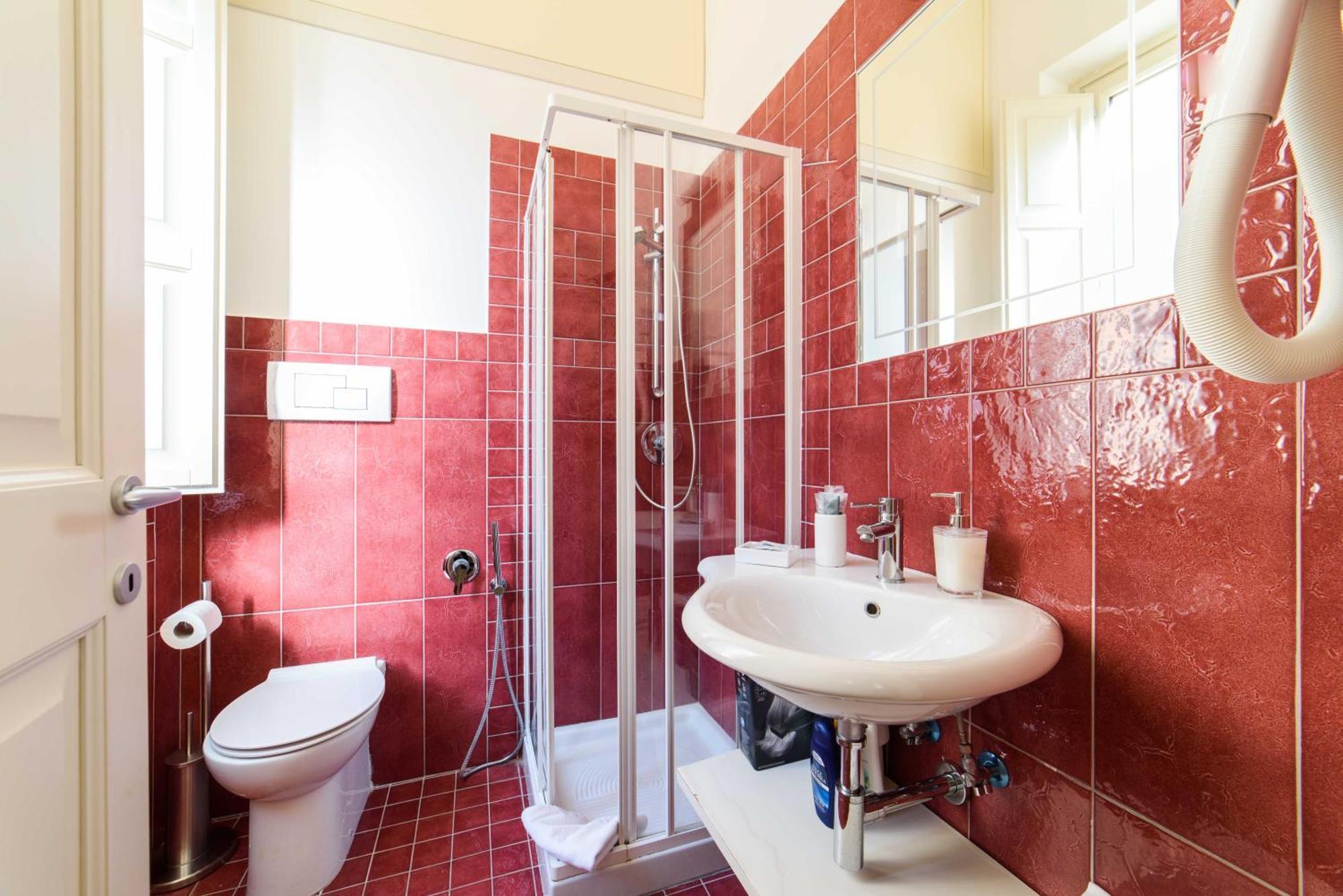 One&One Hotel Салерно Екстериор снимка