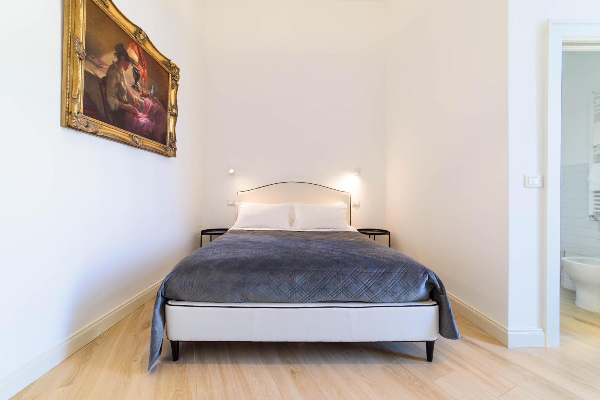 One&One Hotel Салерно Екстериор снимка