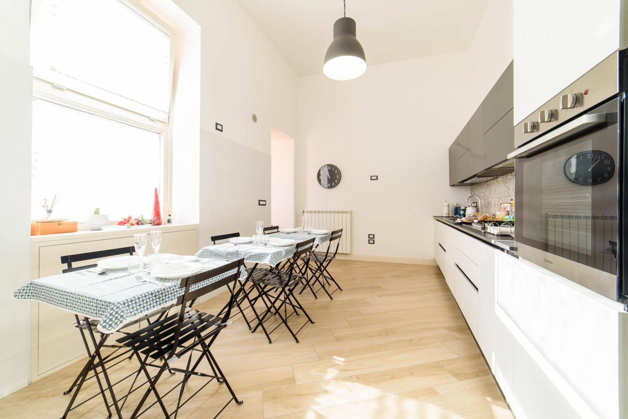 One&One Hotel Салерно Екстериор снимка